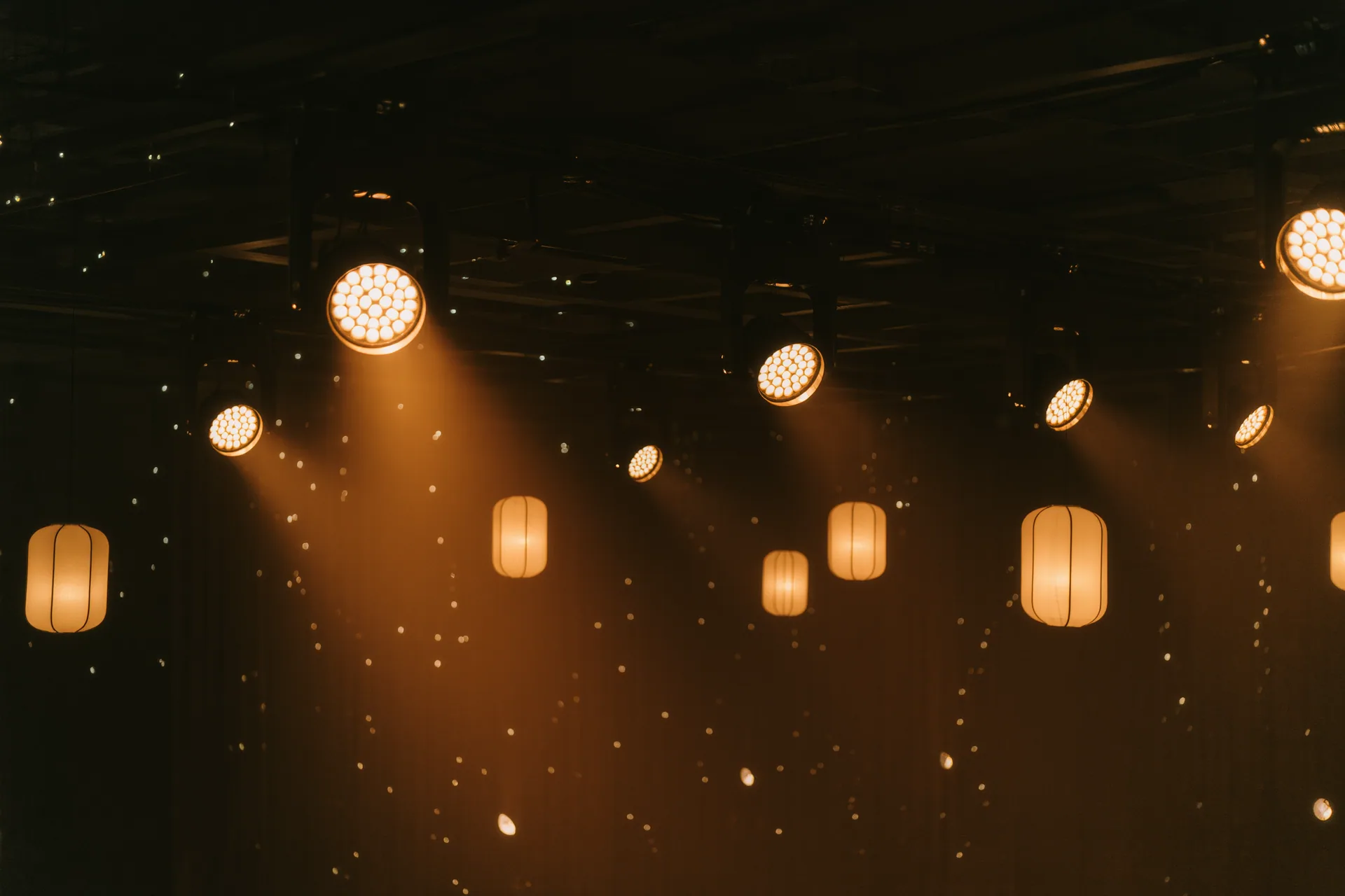 Business & Kongresse: Moderne Locations für deine Firmenevents