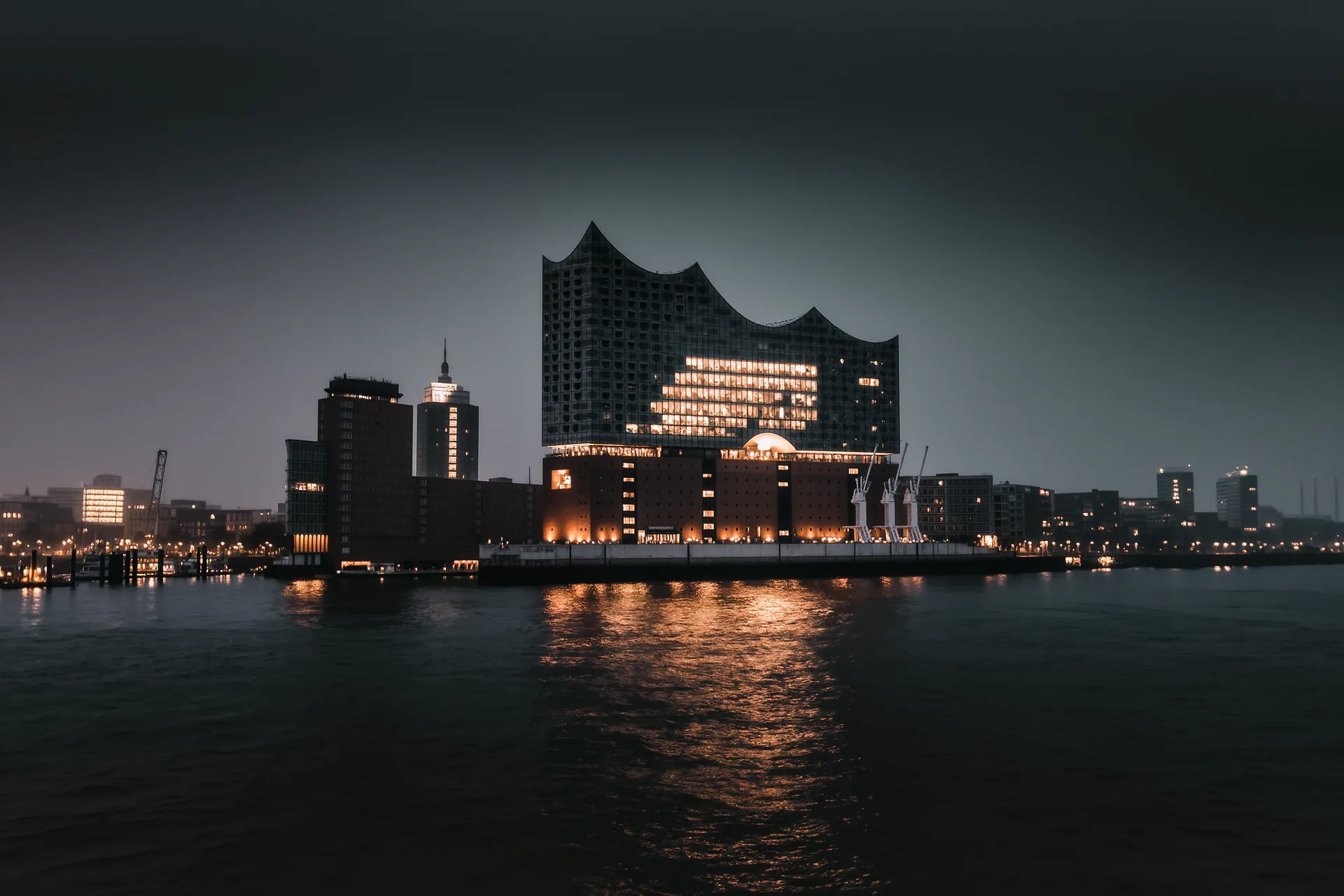 Filmgenuss unterm Sternenhimmel: Open-Air-Kino in Hamburg
