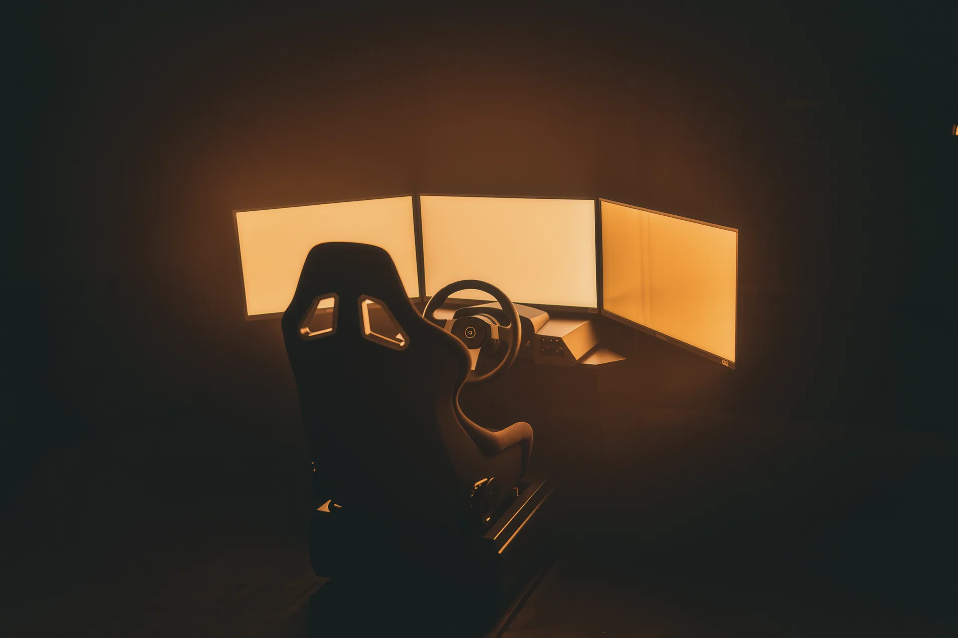 Hardware-Pflege und Wartung: So hält dein Sim.Racing Rig länger